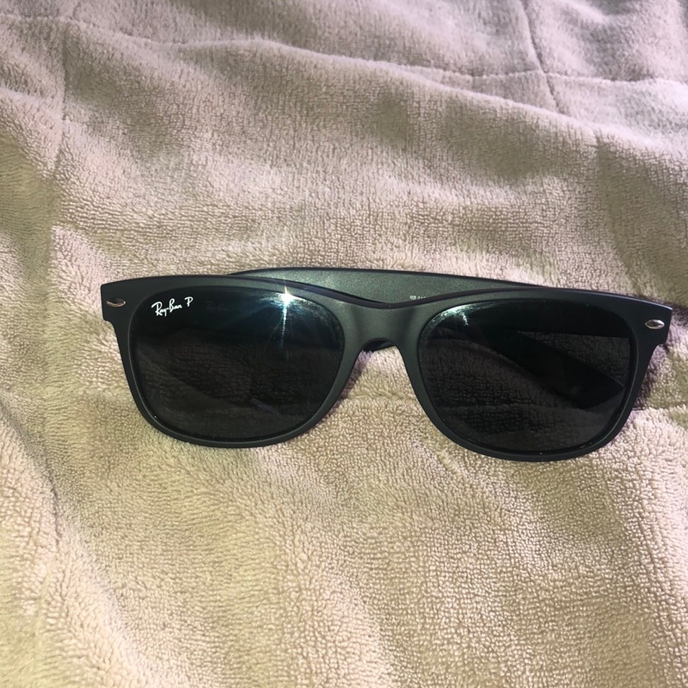 Men’s Ray Bans
